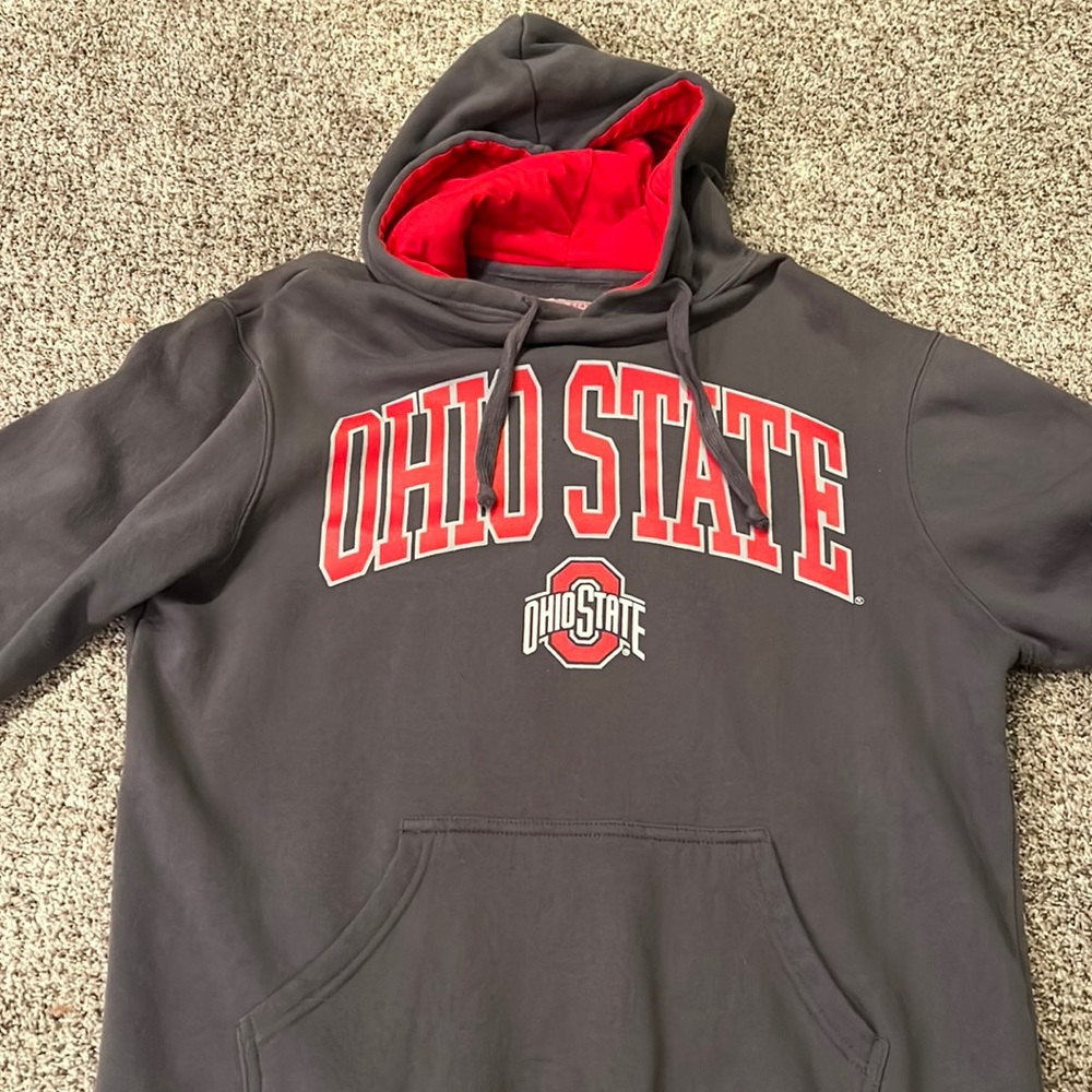 Men’s Ohio State Hoodie Size Medium